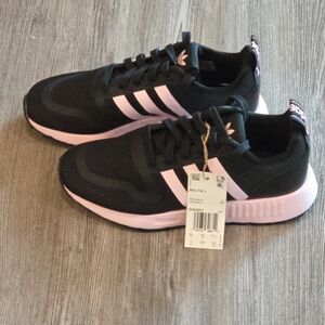 NWT Adidas Big Girls/Teen Multix Sneaker Sz 5 Pink & Black